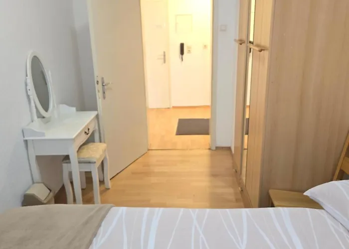 Bei Marienplatz * Stuttgart